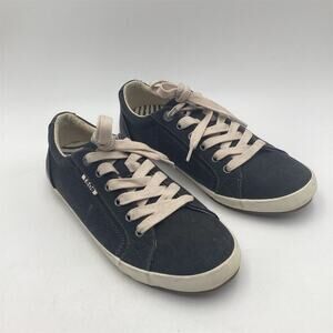 Taos‎ Star Women's Gray Canvas Sneakers Size 9 Casual Lace Up Shoes